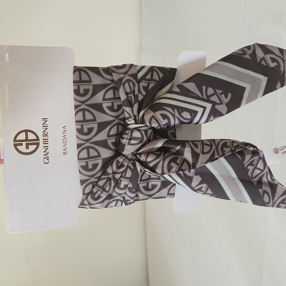 Giani Bernini bandana scarf/head wrap. Size OS - Picture 5 of 7
